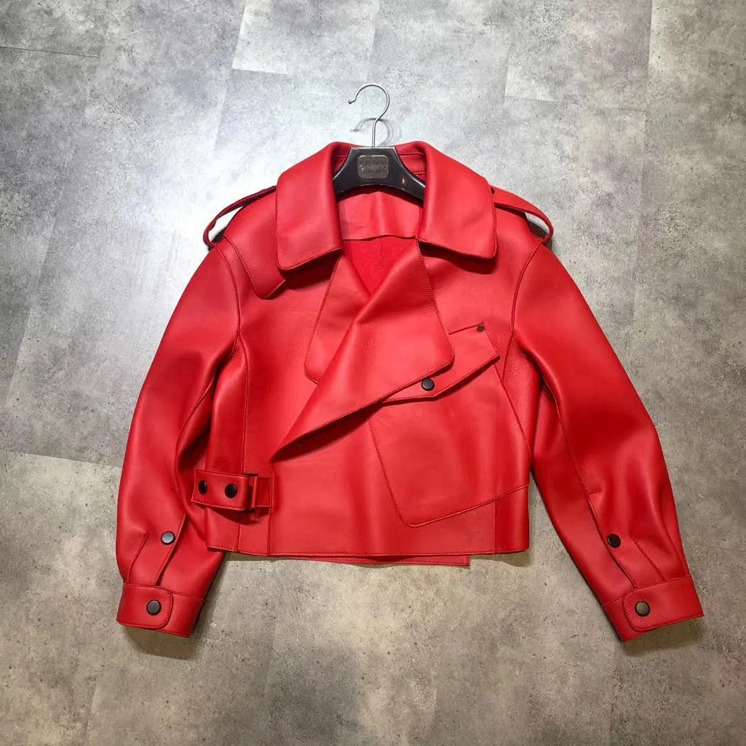 Elegant Women's Genuine Leather Jacket - Sheepskin jacket Short for Stylish Commutes