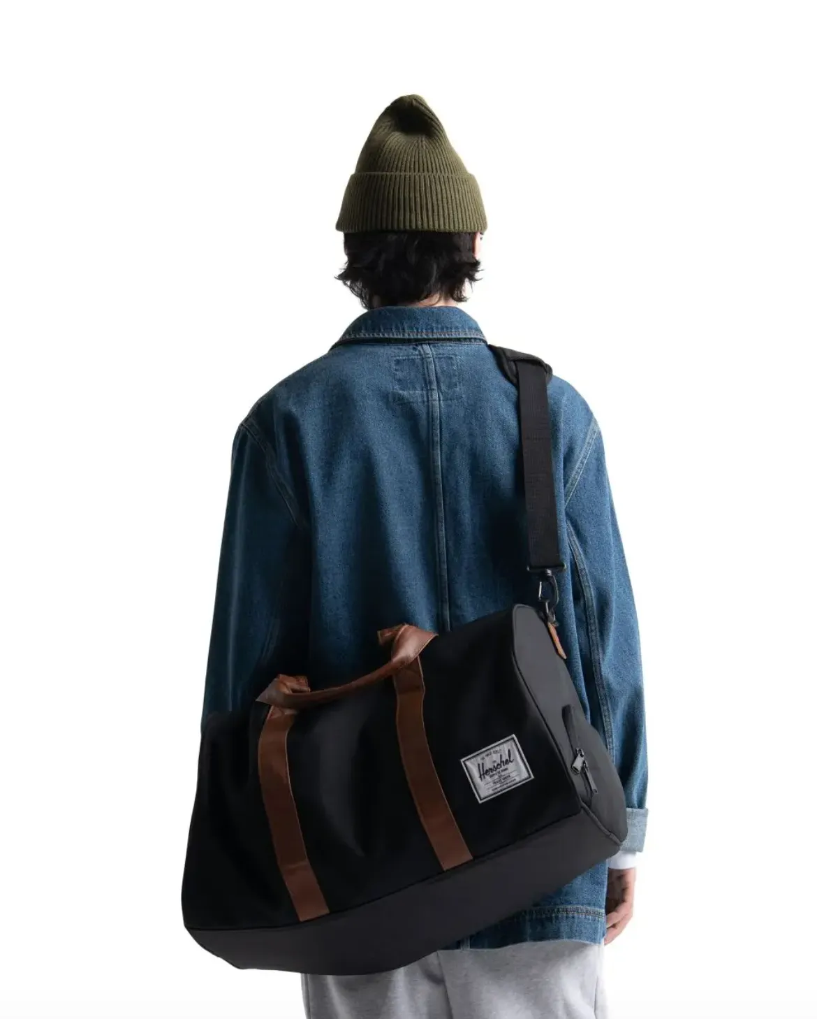 Herschel- Novel Duffle Bag Peacoat/ Chicory Coffee