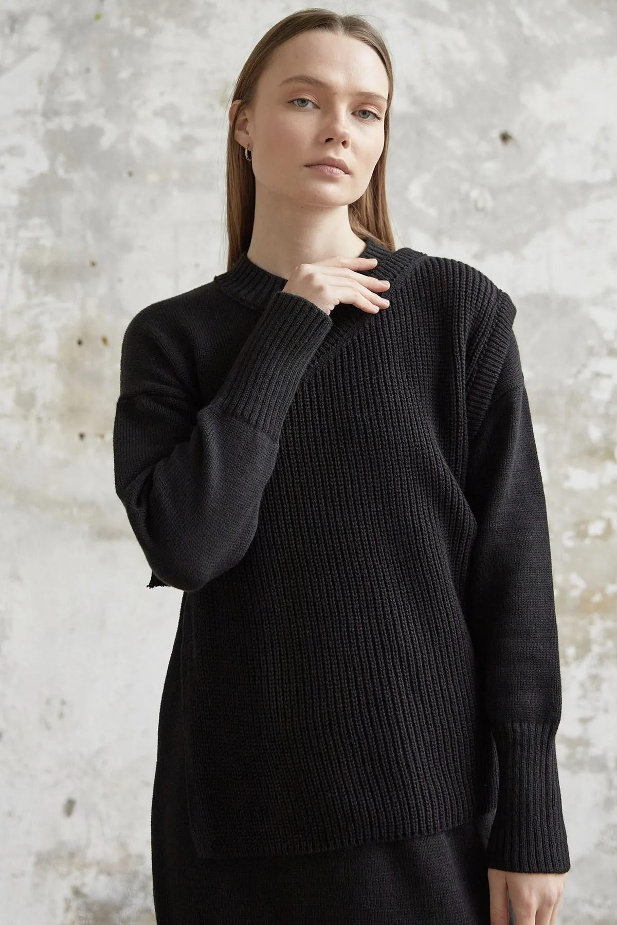 MDS Women Knitted Dress with Tied Sweater - Black - Gjakovë